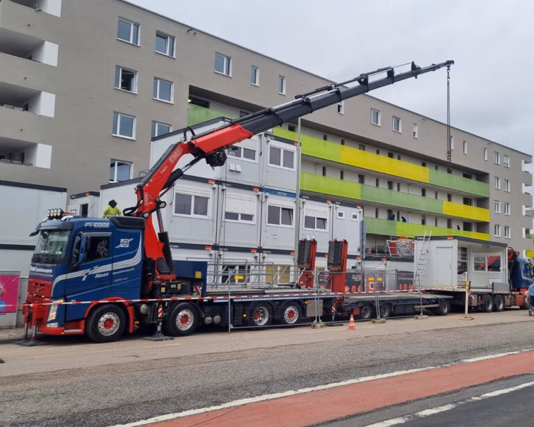Container 10
