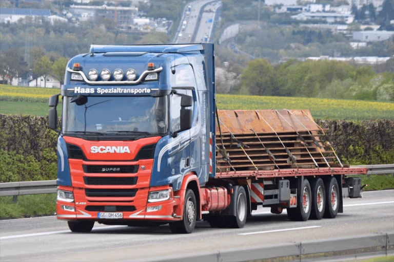 Transportgüter 1 - Spundbohlen